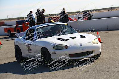 media/Nov-16-2024-CalClub SCCA (Sat) [[641f3b2761]]/Around the Pits/